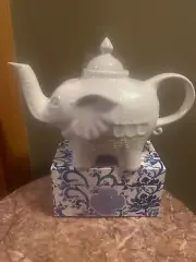 NEW Harmony Elephant White 27 Fl Oz. Teapot W/ 30 Organic Green & White Tea Bags