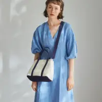在飛比找momo購物網優惠-【EverSimple】Nora 側背包 不含內袋(白藍 台