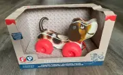 FISHER PRICE Classics Little Snoopy Pull Along Toy~2016~Ages 12m+ ~NEW in box