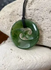 JADE PENDANT DOUBLE KORU 30MM
