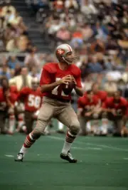John Brodie Of San Francisco 49Ers Drops Back To Pass 1971 NFL OLD PHOTO 12