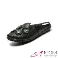 在飛比找ETMall東森購物網優惠-【MOM】拖鞋 包頭拖鞋/真皮縷空刺繡花樣立體花朵包頭拖鞋 