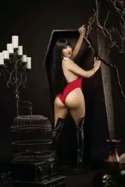 Vampirella #17 1:25 Ramirez Cosplay Virgin Dynamite Comic - NM or Better