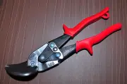 Wiss 9-1/4" Metalmaster® Offset Tin Snips, Cuts Straight to Left, Red Grips M6R