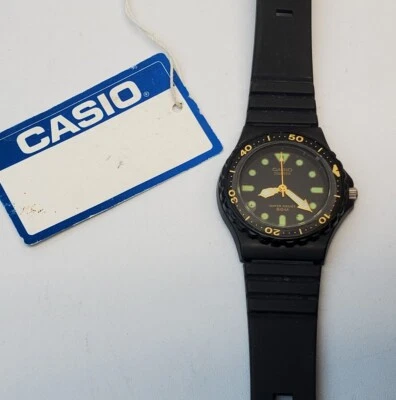 Casio Labeled Watch 705 LX-82 Quartz 50 Meters 111A5-Y82 With Tag Untested