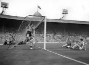 Soccer - FA Cup Final - Wolverhampton Wanderers v Blackburn 1960 OLD PHOTO 10