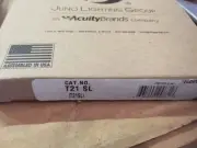 Juno T21SL End Feed Conn W/J‑BOX Cvr (NEW)