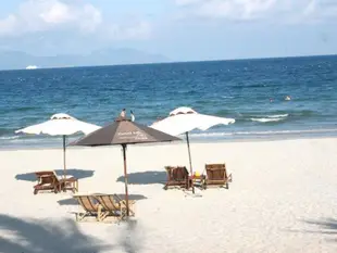決月海灘飯店Quyet Thang Hotel & Beach