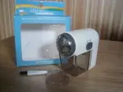 NEW Dritz Brand Battery Operated Lint Shaver Item# 82435