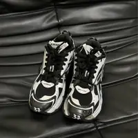 在飛比找PopChill優惠-[二手] Balenciaga Runner 37號（附鞋盒