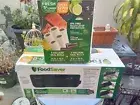 FoodSaver FM2000 Vacuum Sealer System with box of Bags