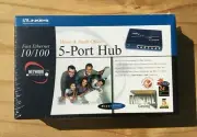 Linksys Network Everywhere Fast Ethernet 10/100 (NH1005) 5-Port Brand New Sealed