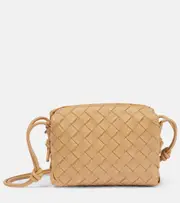 [Bottega Veneta] Bottega Veneta Loop Mini leather camera bag One Size brown
