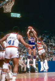 Dennis Johnson of the Phoenix Suns 1981 Basketball Photo 1