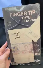 WHAT’S NEW Fingertip Cream Towel Cross-Stitch KIT with Hanger
