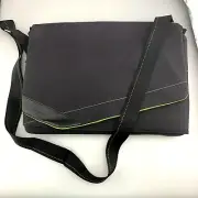 Brenthaven Laptop Bag Black Green Padded 18" Messenger Bag