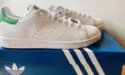 NEW AUTHENTIC ADIDAS ORIGINALS STAN SMITH MEN'S SHOES US 8 In Box