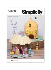 Fabric Critter Houses and Peg Doll Accessories Sewing Pattern Kit by Carla Re...