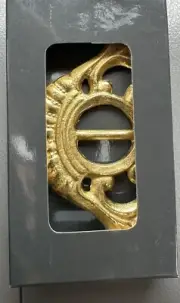 Patina vie Thirstystone Custom Bottle Opener Gold Brass Crest New In Box