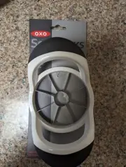 New OXO Soft works Apple Divider, Cutter, Slicer, Stainless Steel