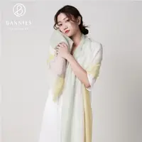 在飛比找momo購物網優惠-【BANNIES 喀什米爾圍巾】漸層戒指絨｜松花若竹(圍巾 