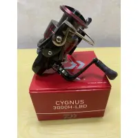 在飛比找蝦皮購物優惠-《嘉嘉釣具》DAIWA CYGNUS 2500/3000 手