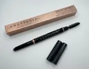New ABH Anastasia Beverly Hills Brow Definer Triangular Brow Pencil 0.2 g/ 0.007