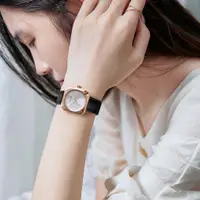 在飛比找蝦皮購物優惠-（$最流行$)2024新款手錶貓眼石設計日本機芯小眾輕奢復古