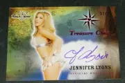 2015 Benchwarmer JENNIFER LYONS Treasure Chest Pink Auto/25 TRASHY Lingerie Hot