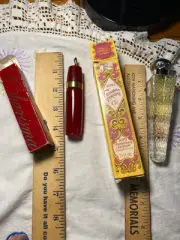 AVON Lot 2 Nib Anniv. Flacon ‘79 & Rollette Charisma Full J144