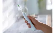 Philips Sonicare 2000 Electric Toothbrush - Light Blue