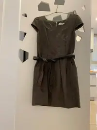 在飛比找Yahoo!奇摩拍賣優惠-蕭張服飾 洋裝連身裙 ZARA Mango Uniqlo 也