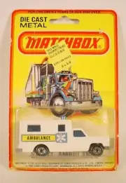 Matchbox Superfast # 41 White Ambulance MB41-C12