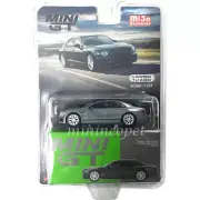 MINI GT MGT00286 BENTLEY FLYING SPUR 1/64 DIECAST MODEL CAR Chase