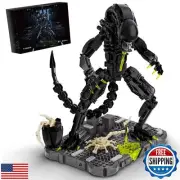 itshWOee Xenomorph Building Blocks Set, Xenomorph Action Figure Building Sets