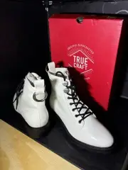 TrueCraft Women’s Combat Boots Size 6 White Leather Metal Decor