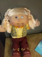 Cabbage Patch Kids Freckled Girl