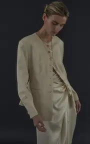 [Heirlome] Catalina Collarless Fluid Twill Blazer