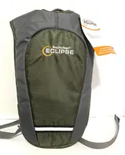 New With Tags Bass Pro Shops ECLIPSE 1.5L Hydration Pack Green Outer Pack Only