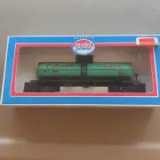Model Power Celanese Chemicals Tanker Train HO Scale 40’ Green 8035 NOS