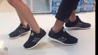 在飛比找Yahoo!奇摩拍賣優惠-{潮鞋瘋}New Balance 373 NB 黑 白 麂皮