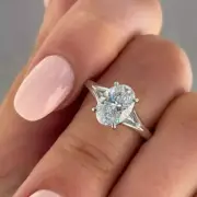 Solitaire Oval Cut Moissanite Split Shank Classic Engagement Ring 14K Solid Gold