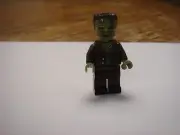 Lego Monster Fighters Frankenstein minifigure 9466 new