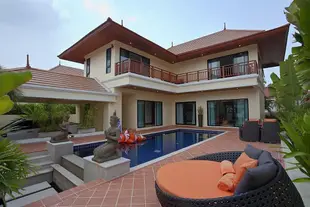 Oranuch Villa