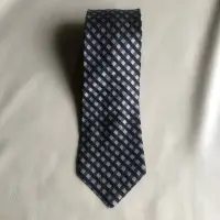 在飛比找Yahoo!奇摩拍賣優惠-[品味人生] 保證正品HUGO BOSS 格紋  領帶