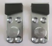 DOOR CATCH STRIKER PLATE SET LEFT & RIGHT VOLKSWAGEN T1 BUG SUPER BEETLE 1967-79 (for: Volkswagen)