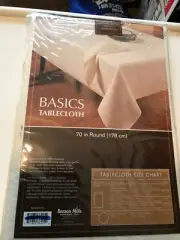 New BASICS 70" Round White TABLECLOTH 100% Polyester BENSON MILLS