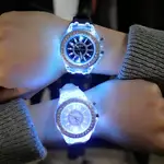 LED FLASH LUMINOUS WATCH 個性潮流學生情侶果凍女士男士手錶7色光手錶