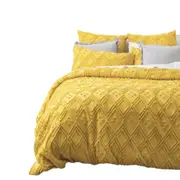 Misted Yellow Embroidered Vintage Washed Quilt Set