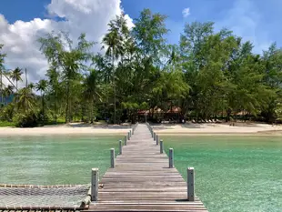 高吉澳普勞海灘度假村Ko Kut Ao Phrao Beach Resort